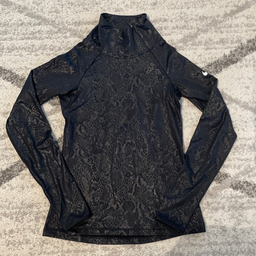 Nike dry fit zip collar sz S